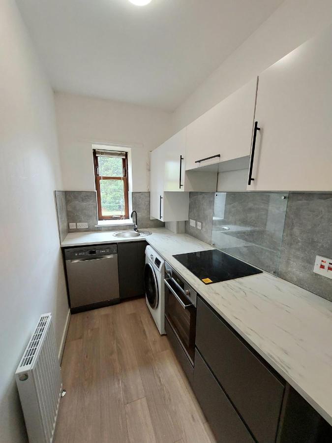 Modern & Bright, G/F, 1Br Apt. Real Hidden Gem Leilighet Hamilton Eksteriør bilde